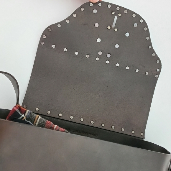 HIGH Everyday Couture Studded Brown Made in Italy Leather Bag - Picture 8 of 10